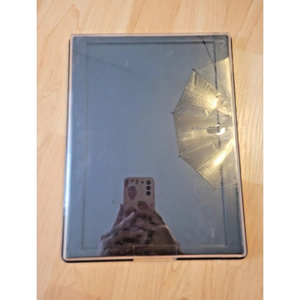 BCW Current Comic Book Showcase holder/frame
